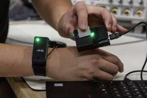 Read more about the article بدن انسان واسطه دریافت و ارسال اطلاعات